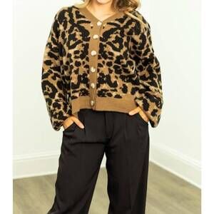 NEW GRACE + EMMA cropped cardigan sweater in brown animal print